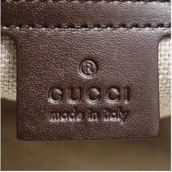 Hot Find! Gucci Signature Tote - Rare Collectable, Made in Italy, Like New - Picture 6 of 15